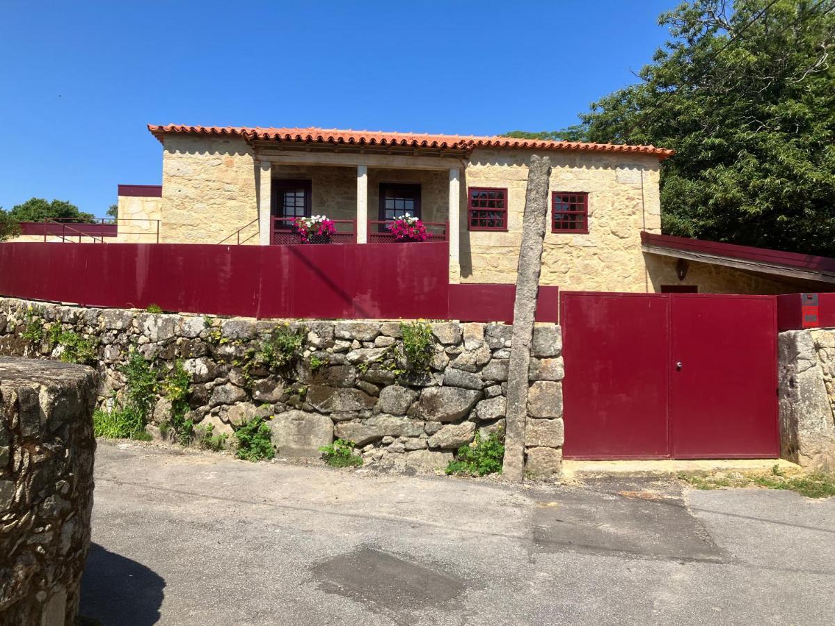 Casa Do Cruzeiro Do Outeiro -Comfort And Tradition Ponte de Lima Bagian luar foto